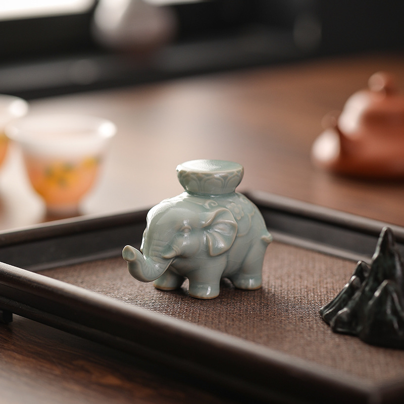 Creative  Elephant Lid Holder  - Unique Table Accessories review and price